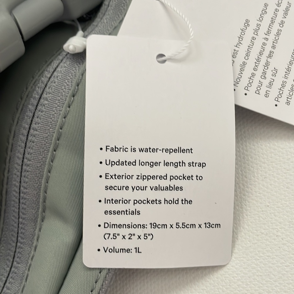 NWT Lululemon Everywhere Belt Bag *1L Silver Drop - Picture 7 of 8